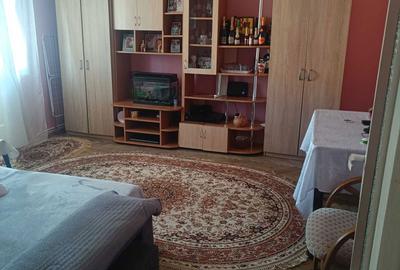 Apartament cu 3 camere decomandat în Central - 6