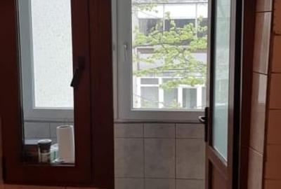 Apartament cu 3 camere decomandat, mobilat în Rahova - 5
