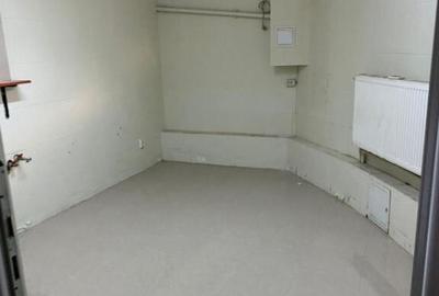 Apartament cu 4 camere decomandat în Central - 12