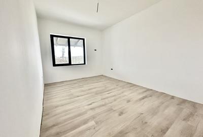 Duplex pe parter cu 3 camere - Bucovat - 4