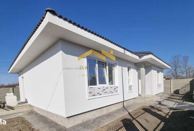 Casă cu 4 camere cu Teren 400 Mp în Sânmihaiu Român - 12