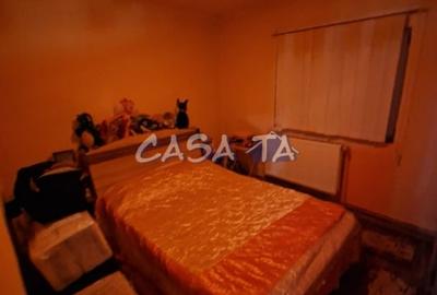 Apartament 2 camere, situat in Rovinari, Str.Castanilor - 4