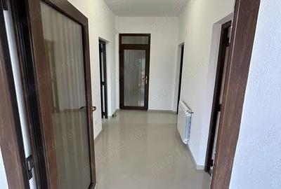 Casă cu Teren 750 Mp în Strejnicu - 1