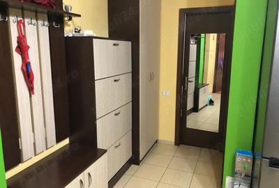 Apartament cu 2 camere decomandat în Dâmbovița