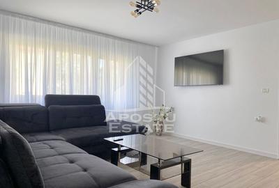 Apartament cu 3 camere decomandat, mobilat în Bucovina