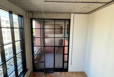 APARTAMENT 4 CAMERE + TERASA 25MP - COMISION 0% - 12