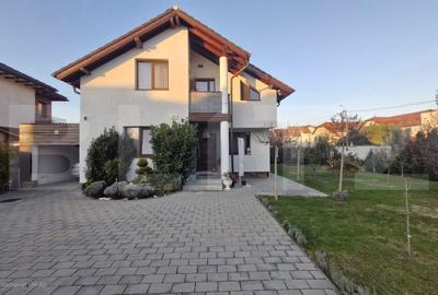 Casa Individuala Moderna cu Panouri Solare, Intrare Separata si Curte Spatioasa - 4