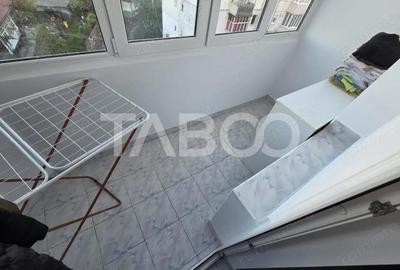 Apartament cu 4 camere decomandat în Central - 1