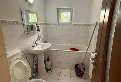 Apartament cu 3 camere decomandat, 2 bai - Pacurari - Petru Poni - 4