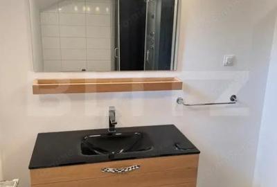 Casă cu Teren 3000 Mp în Central - 15