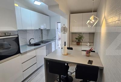 Apartament cu 2 camere decomandat în Central - 3