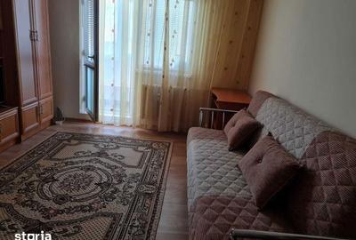 Apartament cu 2 camere semidecomandat în Republicii