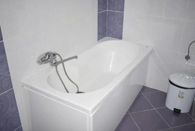 Casă cu Teren 700 Mp în Central - 1