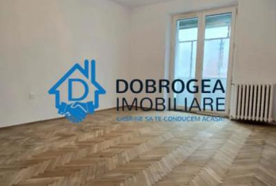Apartament cu 2 camere decomandat în Central - 8