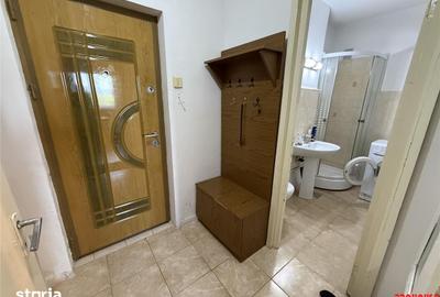 Garsonieră decomandată în Gară - 9