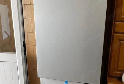 Apartament cu 4 camere decomandat în Central - 1