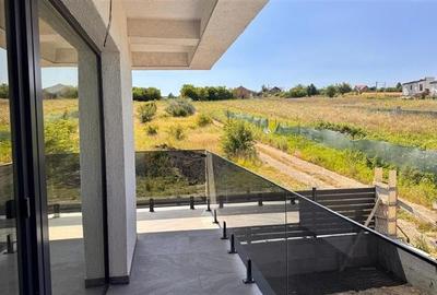 Vila tip duplex de vanzare in Rediu, design mediteranean, panorama catre Dealul Vila tip duplex de vanzare in Rediu, design mediteranean, panorama catre Dealul - 22