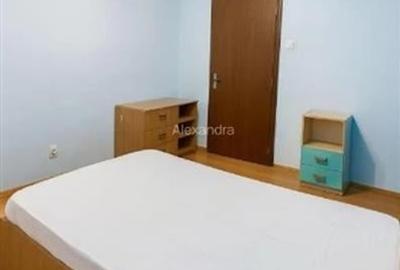 Vanzare Apartament 3 Camere Semidecomandat Aparatorii Patriei-Al.Ciceu - 11