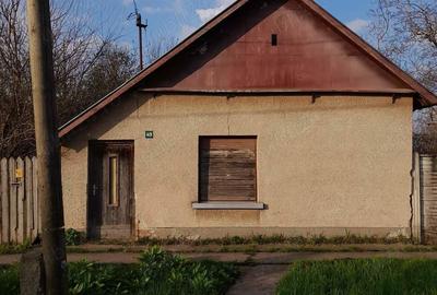 Casă cu 3 camere în Central - 1