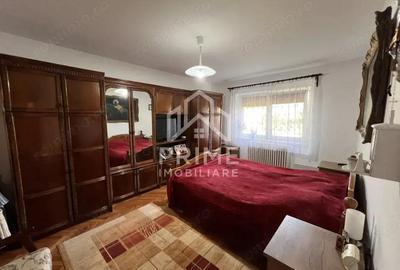 Casă cu 7 camere cu Teren 715 Mp în Cetate - 11