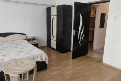 Garsonieră decomandată în Central - 1