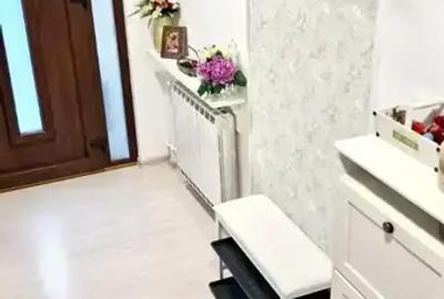 Casă cu 8 camere cu Canalizare în Plevnei - 17