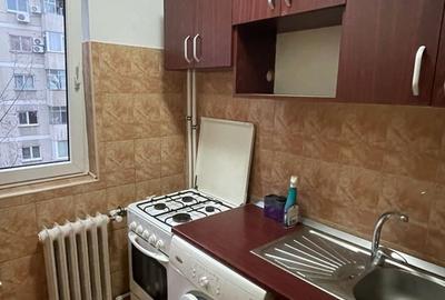 Drumul Taberei, Favorit - 1