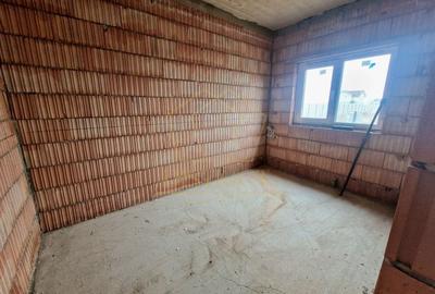 Duplex la rosu cu 3 camere | Mosnita Veche | Padurea Bistrei - 10