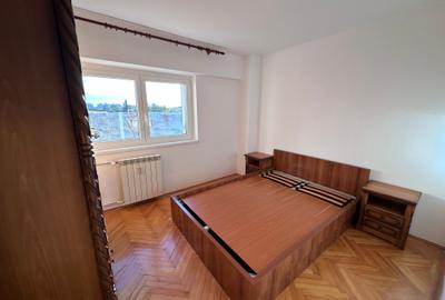 Birou sau rezidențial. 3 camere.75 mp.din 1991 Birou sau rezidențial. 3 camere.75 mp.din 1991 - 3