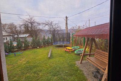 Vanzare vila 6 camere, mobilata si utilata, in Banesti Vanzare vila 6 camere, mobilata si utilata, in Banesti - 14