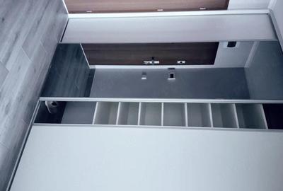 Garsonieră decomandată în Central - 4