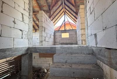 Casă cu 4 camere cu Teren 420 Mp în Cernele - 6