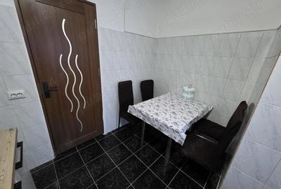 Apartament cu 2 camere semidecomandat în Exterior Vest