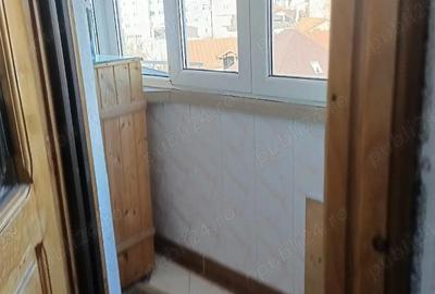 Apartament cu 3 camere decomandat în George Enescu - 7