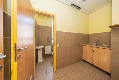 Spațiu comercial, de 612 mp, în 13 Decembrie - 14