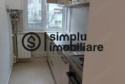 3 camere semidecomandate, etaj 1, centrala termica - 400 Euro - 2