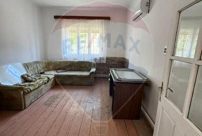 Casă individuală cu 7 camere cu Teren 626 Mp în Pârneava - 7
