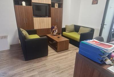 Inchiriere spatiu comercial, 6 incaperi, 133 mp, zona Cornit - 2