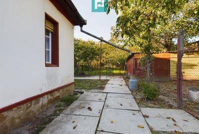 Casă cu 4 camere cu Teren 720 Mp în Șega - 5