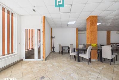 Spațiu comercial, de 297.13 mp, în Central - 4
