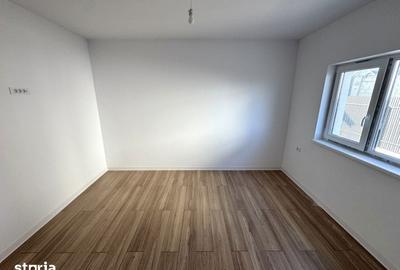 Casă cu 4 camere cu Teren 370 Mp în Miroslava - 3