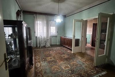 Apartament cu 4 camere decomandat în Central - 10