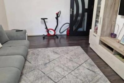 Apartament cu 3 camere decomandat în Central - 3