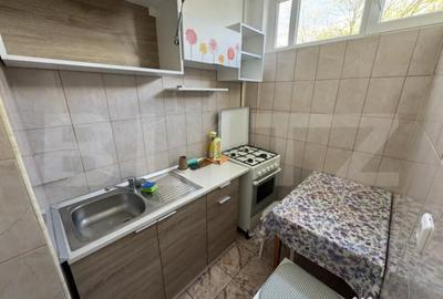 Garsonieră semidecomandată în Central