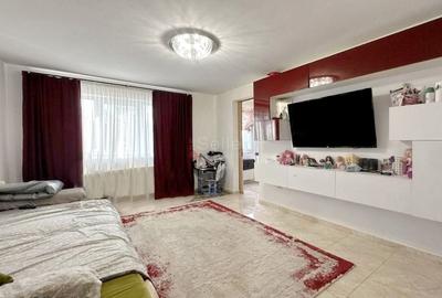 Apartament cu 2 camere decomandat, mobilat în Tractorul - 5