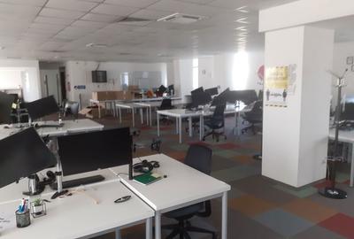 Spațiu comercial, de 339 mp, în Central - 5