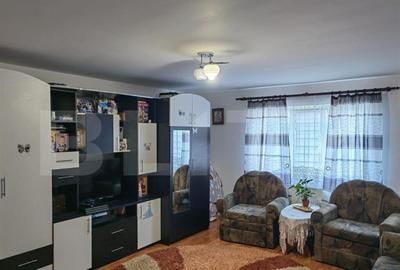 Casă cu 4 camere cu Teren 1600 Mp în Central