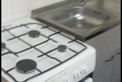Garsonieră decomandată în Central - 5