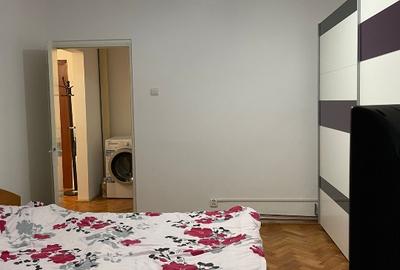 Apartament cu 3 camere decomandat în Girocului - 9