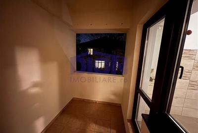 Eroii Revolutiei, 2 camere, etaj 1, bloc nou. - 5